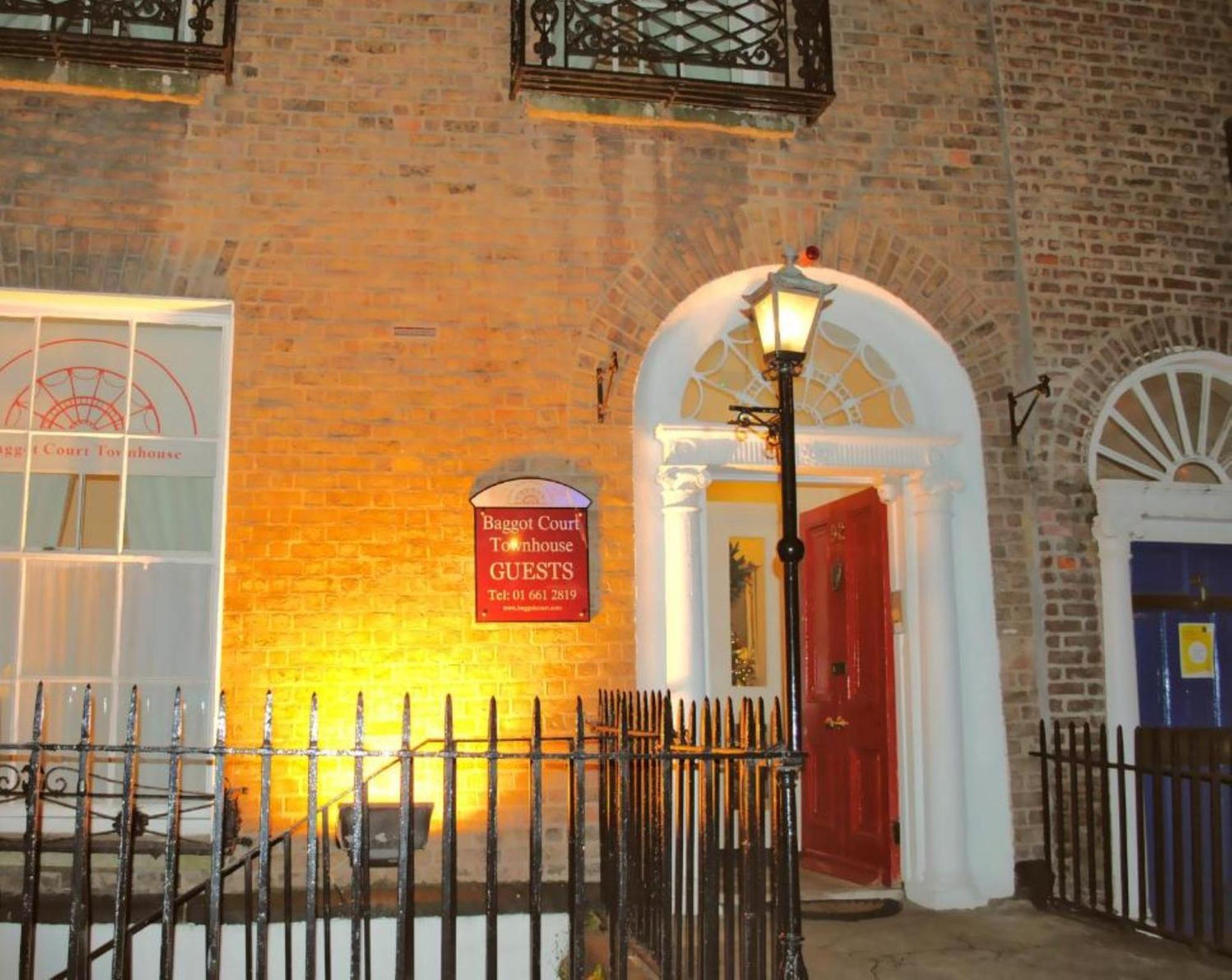 Baggot Court Townhouse Hotel Dublin Ngoại thất bức ảnh