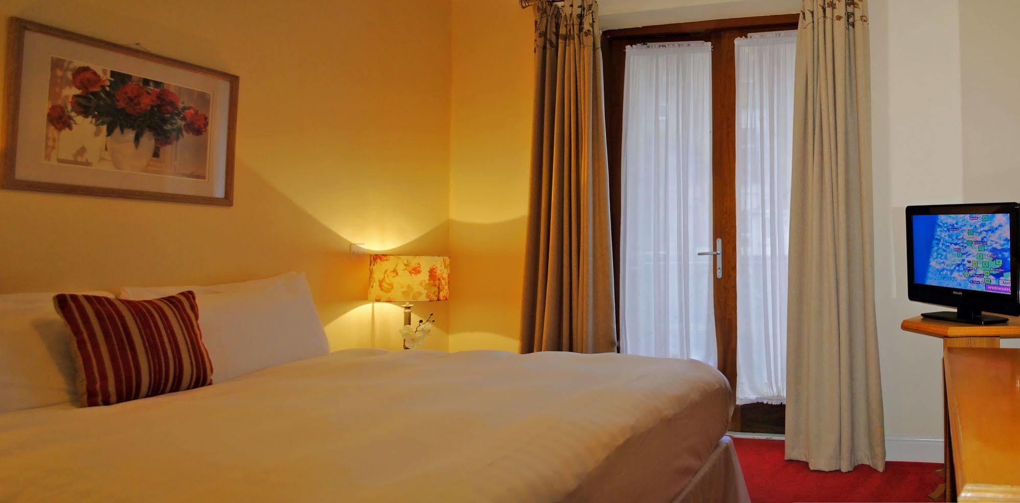 Baggot Court Townhouse Hotel Dublin Ngoại thất bức ảnh